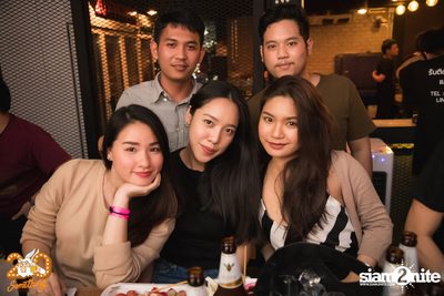 Aof Pongsak at 20Something Bar — photo 60