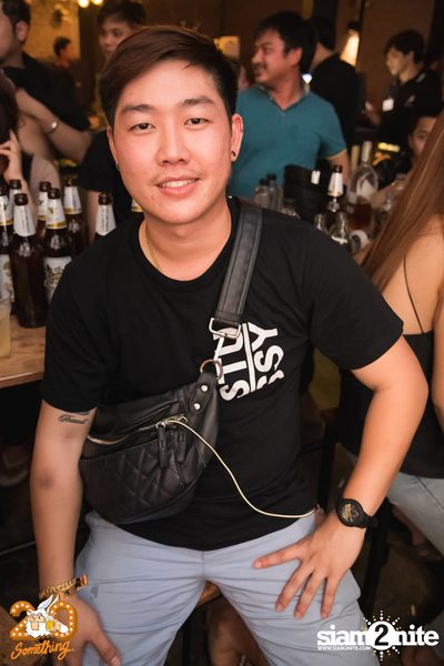 Aof Pongsak at 20Something Bar — photo 61