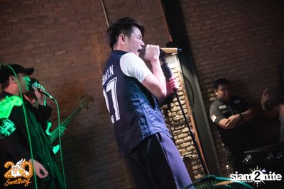 Aof Pongsak at 20Something Bar — photo 92