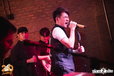 Aof Pongsak at 20Something Bar — photo 96