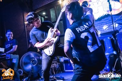 Aof Pongsak at 20Something Bar — photo 134