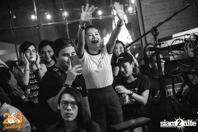 Aof Pongsak at 20Something Bar — photo 138