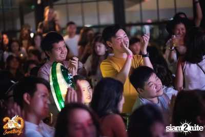 Aof Pongsak at 20Something Bar — photo 140