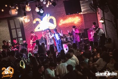 Aof Pongsak at 20Something Bar — photo 155