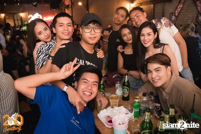 Aof Pongsak at 20Something Bar — photo 164