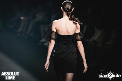 Elle Fashion Week 2018 at CentralWorld — photo 70