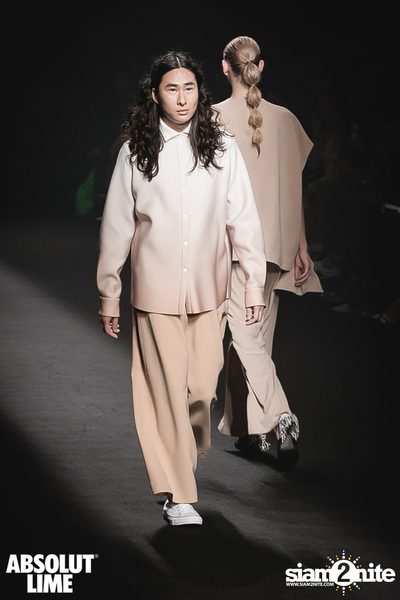 Elle Fashion Week 2018 at CentralWorld — photo 91