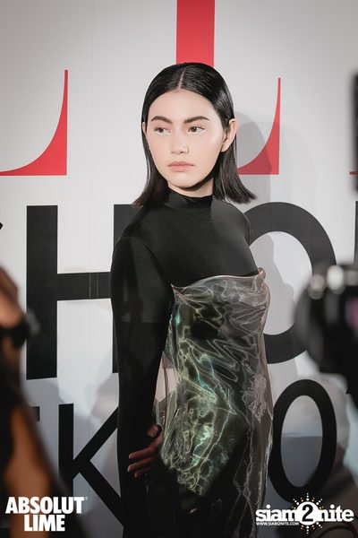 Elle Fashion Week 2018 at CentralWorld — photo 155