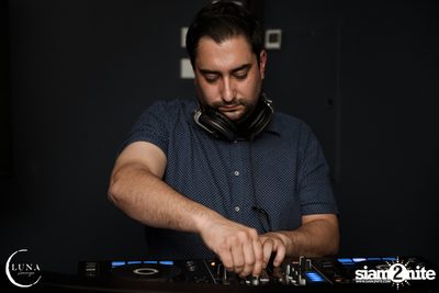 Ladies Night at Luna Lounge — photo 3