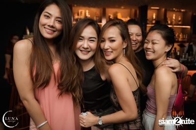 Ladies Night at Luna Lounge — photo 8