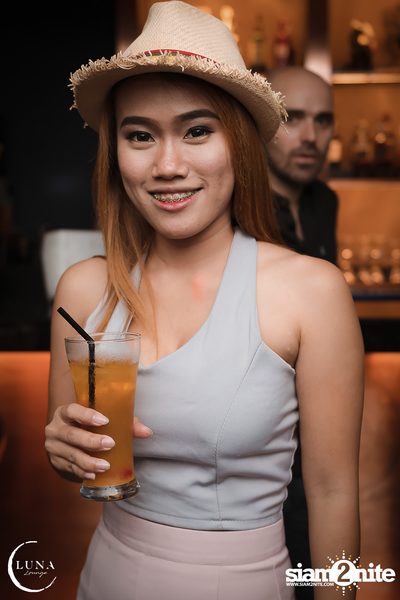 Ladies Night at Luna Lounge — photo 39