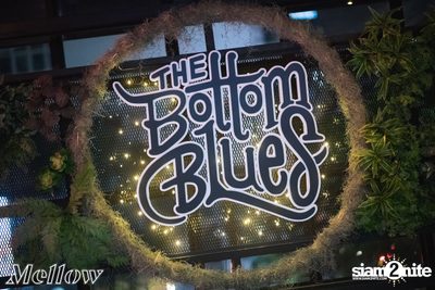 Ammy The Bottom Blues ที่ เมลโล่ ทองหล่อ — photo 61