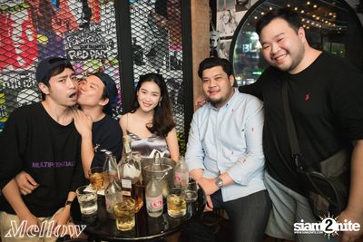 Ammy The Bottom Blues ที่ เมลโล่ ทองหล่อ — photo 87