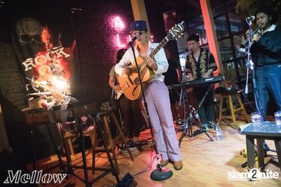 Ammy The Bottom Blues ที่ เมลโล่ ทองหล่อ — photo 88
