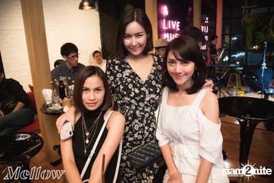 Ammy The Bottom Blues ที่ เมลโล่ ทองหล่อ — photo 135