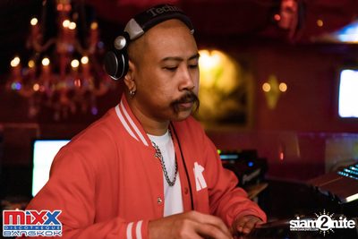 Neon BeatZ Party at MIXX Bangkok — photo 15