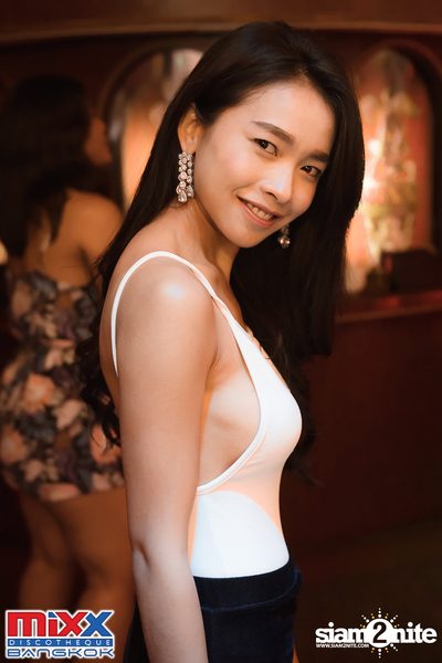 Neon BeatZ Party at MIXX Bangkok — photo 53