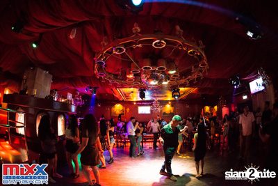 Neon BeatZ Party at MIXX Bangkok — photo 54