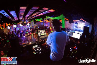 Neon BeatZ Party at MIXX Bangkok — photo 67