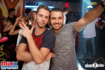Neon BeatZ Party at MIXX Bangkok — photo 106