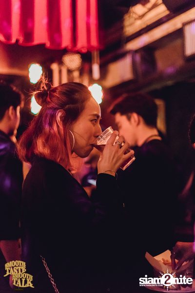 Smooth Taste Smooth Talk ที่ รียูเนี่ยน ทองหล่อ — photo 62