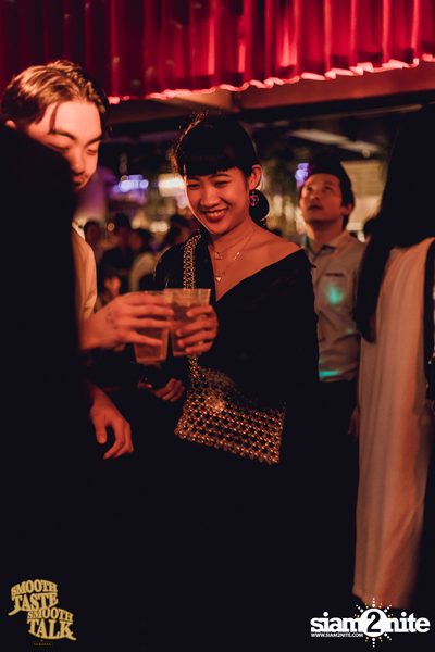 Smooth Taste Smooth Talk ที่ รียูเนี่ยน ทองหล่อ — photo 66
