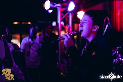 Smooth Taste Smooth Talk ที่ รียูเนี่ยน ทองหล่อ — photo 135