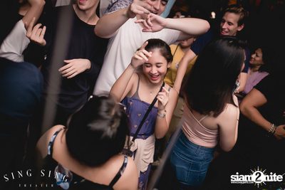 BLING IT กับ Bangkok Invaders ที่ ซิง ซิง เธียเตอร์ — photo 44