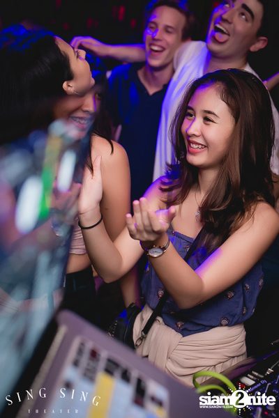 BLING IT กับ Bangkok Invaders ที่ ซิง ซิง เธียเตอร์ — photo 46