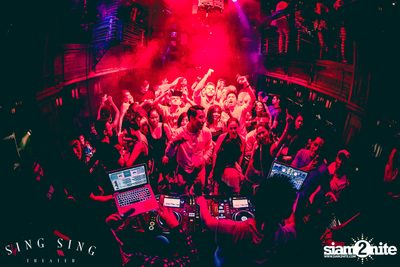 BLING IT กับ Bangkok Invaders ที่ ซิง ซิง เธียเตอร์ — photo 84