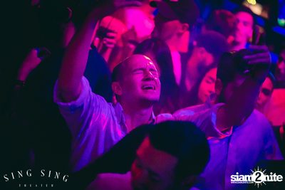 BLING IT กับ Bangkok Invaders ที่ ซิง ซิง เธียเตอร์ — photo 86