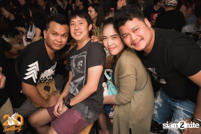 Sqweez Animal x The Parkinson at 20Something Bar — photo 61