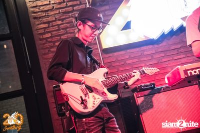 Sqweez Animal x The Parkinson at 20Something Bar — photo 92