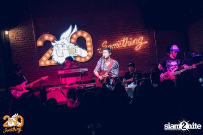 Sqweez Animal x The Parkinson at 20Something Bar — photo 95