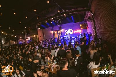 Sqweez Animal x The Parkinson at 20Something Bar — photo 107