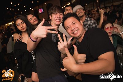 Sqweez Animal x The Parkinson at 20Something Bar — photo 110