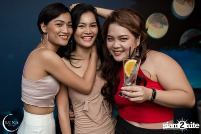 Charmers: Friday Ladies Night at Luna Lounge — photo 36