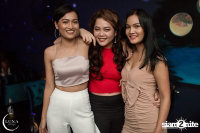 Charmers: Friday Ladies Night at Luna Lounge — photo 39