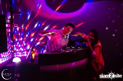 Charmers: Friday Ladies Night at Luna Lounge — photo 49