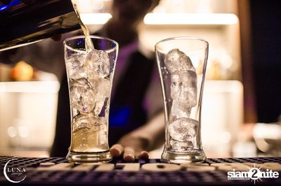 Charmers: Friday Ladies Night at Luna Lounge — photo 54