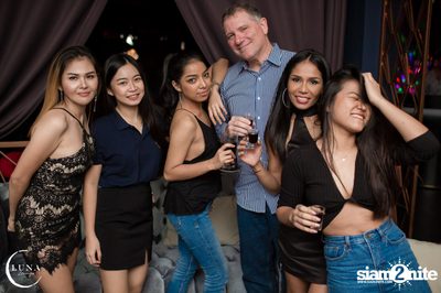 Charmers: Friday Ladies Night at Luna Lounge — photo 58