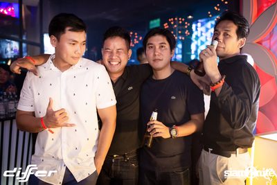 Max Jenmana x The Toys ที่ ดิฟเฟอร์ ผับ พัทยา — photo 30
