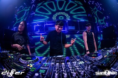 Max Jenmana x The Toys ที่ ดิฟเฟอร์ ผับ พัทยา — photo 140