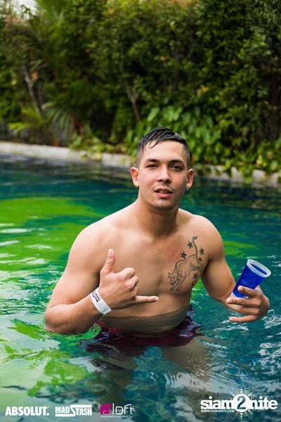 Splash Pool Party at SPLASH at Aloft — photo 32