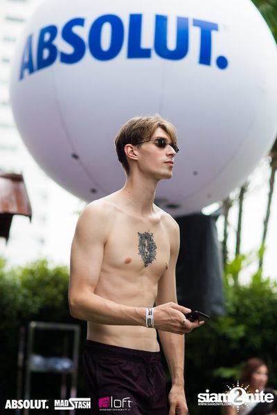 Splash Pool Party at SPLASH at Aloft — photo 41