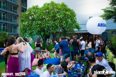 Splash Pool Party at SPLASH at Aloft — photo 49