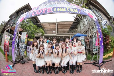 Landmark Organizer pres. Cute Unicorn x Sweat 16 Mini Concert — photo 12