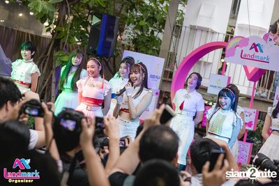 Landmark Organizer pres. Cute Unicorn x Sweat 16 Mini Concert — photo 44