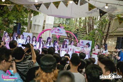 Landmark Organizer pres. Cute Unicorn x Sweat 16 Mini Concert — photo 93