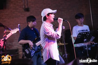 Klear at 20Something Bar — photo 3